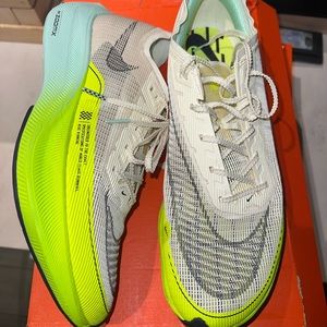 Size 13 - Nike ZoomX Vaporfly NEXT% 2 white, bright Green
